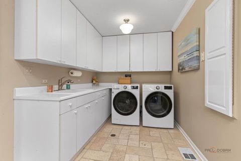 Tiny photo for 736 Morningside Drive, Lake Forest, IL 60045 (MLS # 12503082)