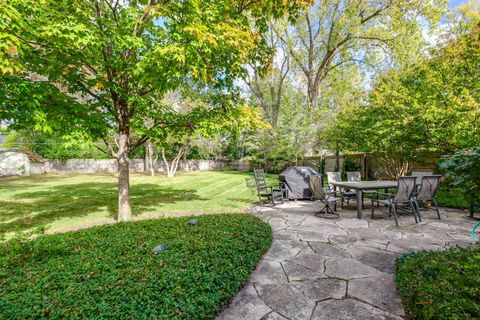 Tiny photo for 736 Morningside Drive, Lake Forest, IL 60045 (MLS # 12503082)