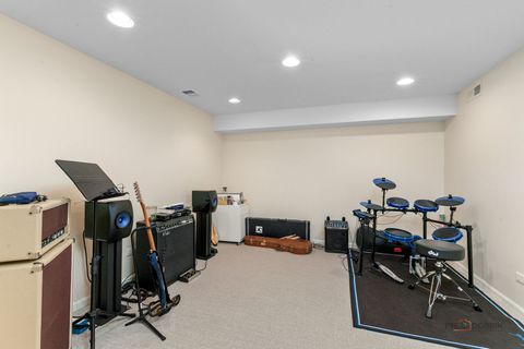 Tiny photo for 736 Morningside Drive, Lake Forest, IL 60045 (MLS # 12503082)