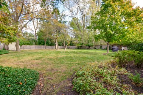 Tiny photo for 736 Morningside Drive, Lake Forest, IL 60045 (MLS # 12503082)