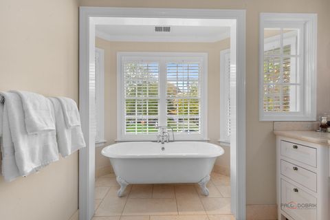 Tiny photo for 736 Morningside Drive, Lake Forest, IL 60045 (MLS # 12503082)