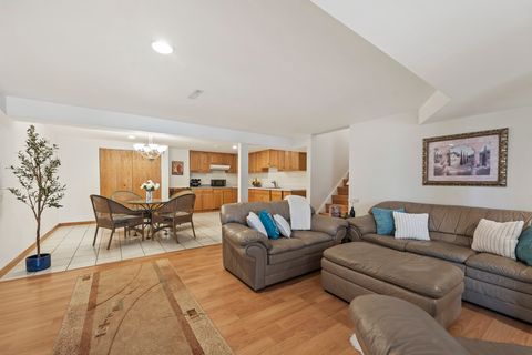 Tiny photo for 193 S Pleasant Road, Lake Zurich, IL 60047 (MLS # 12581849)