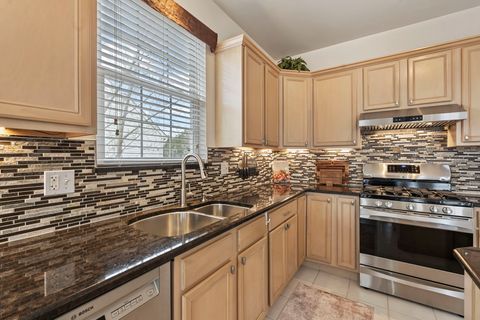 Tiny photo for 193 S Pleasant Road, Lake Zurich, IL 60047 (MLS # 12581849)