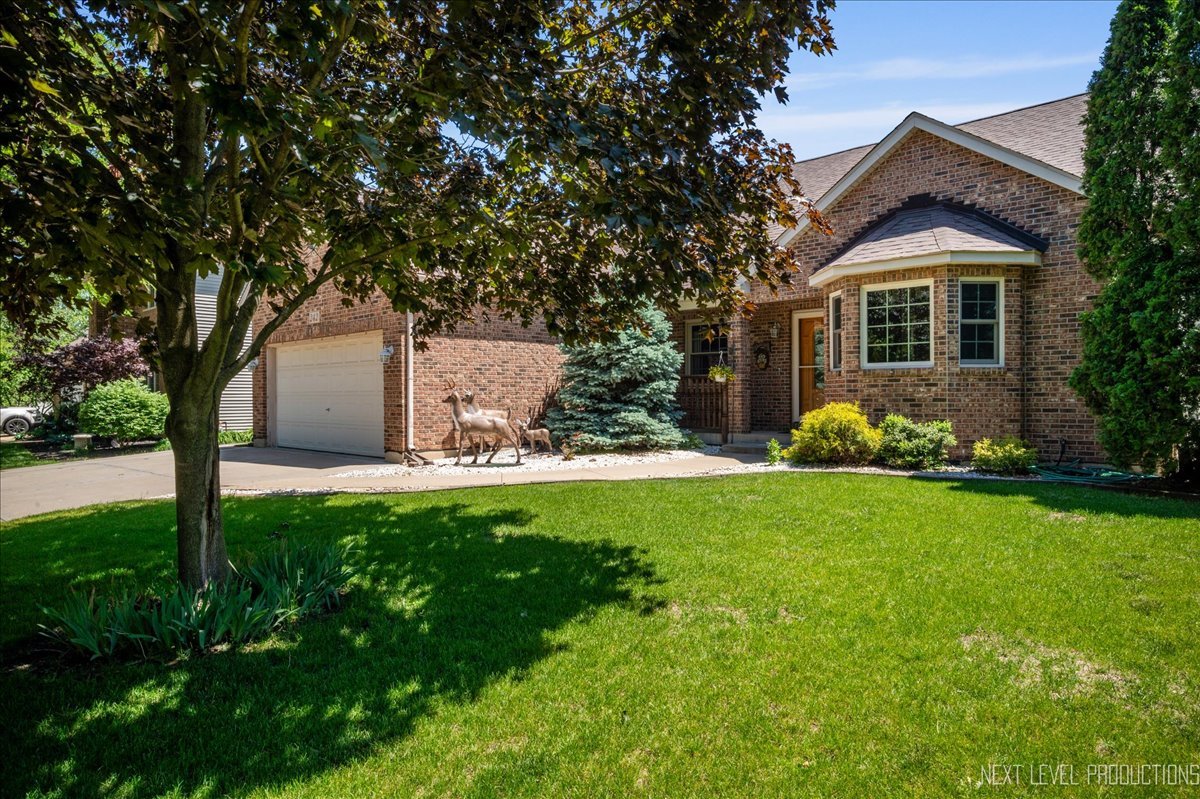 242 Willowwood Drive