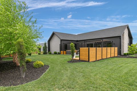 Tiny photo for 6139 Thor Avenue, Davenport, IA 52807 (MLS # 12656440)