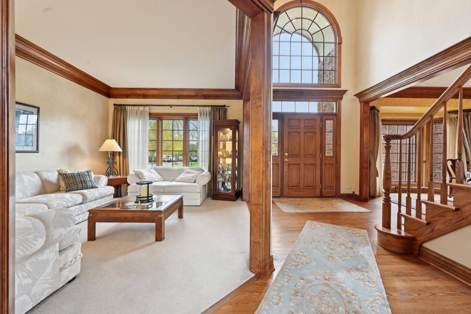 4156 Meadow View Drive