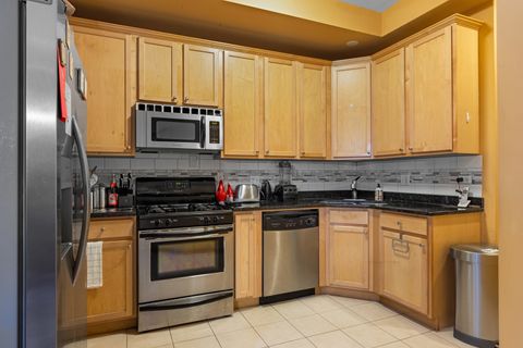 Tiny photo for 4426 S Calumet Avenue #G, Chicago, IL 60653 (MLS # 12347221)