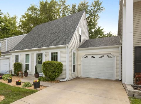 Tiny photo for 3S142 Birchwood Drive, Warrenville, IL 60555 (MLS # 12637163)