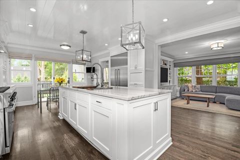 Tiny photo for 330 Abbotsford Road, Kenilworth, IL 60043 (MLS # 12417923)