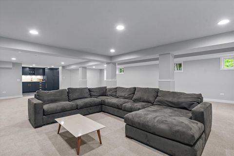 Tiny photo for 330 Abbotsford Road, Kenilworth, IL 60043 (MLS # 12417923)