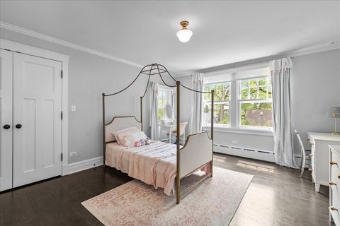 Tiny photo for 330 Abbotsford Road, Kenilworth, IL 60043 (MLS # 12417923)