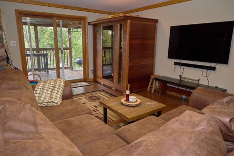 Tiny photo for 21 Magnolia Court, Putnam, IL 61560 (MLS # 12495918)