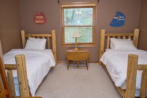 Tiny photo for 21 Magnolia Court, Putnam, IL 61560 (MLS # 12495918)