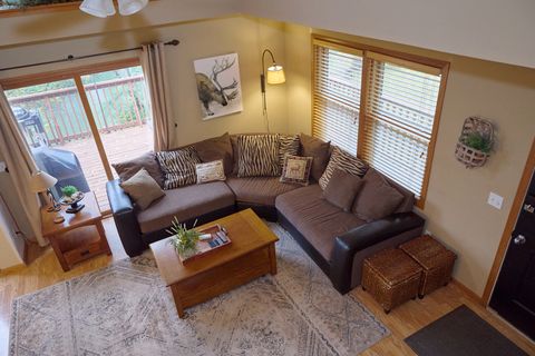 Tiny photo for 21 Magnolia Court, Putnam, IL 61560 (MLS # 12495918)