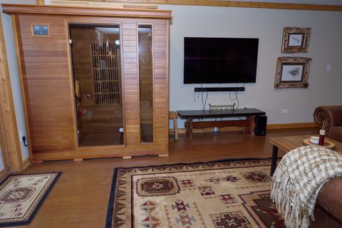 Tiny photo for 21 Magnolia Court, Putnam, IL 61560 (MLS # 12495918)