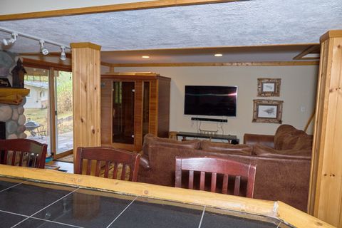 Tiny photo for 21 Magnolia Court, Putnam, IL 61560 (MLS # 12495918)