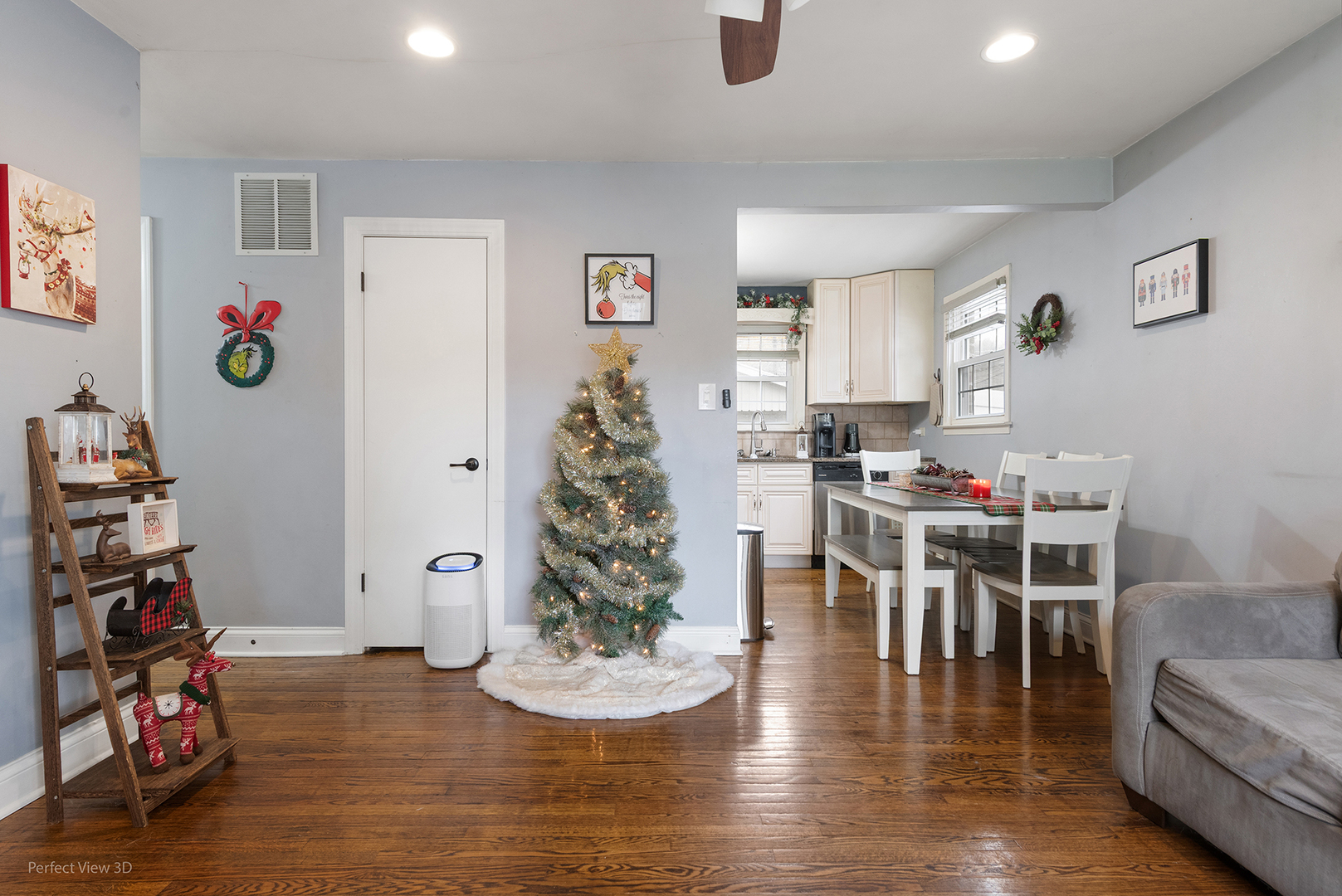 11334 S NATOMA Avenue