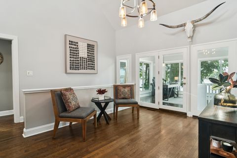 Tiny photo for 19330 W Lake View Avenue, Mundelein, IL 60060 (MLS # 12484586)