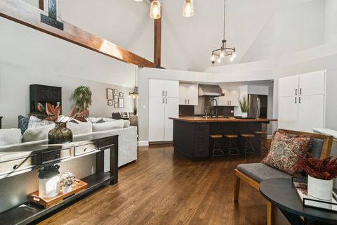 Tiny photo for 19330 W Lake View Avenue, Mundelein, IL 60060 (MLS # 12484586)