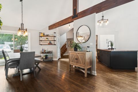 Tiny photo for 19330 W Lake View Avenue, Mundelein, IL 60060 (MLS # 12484586)