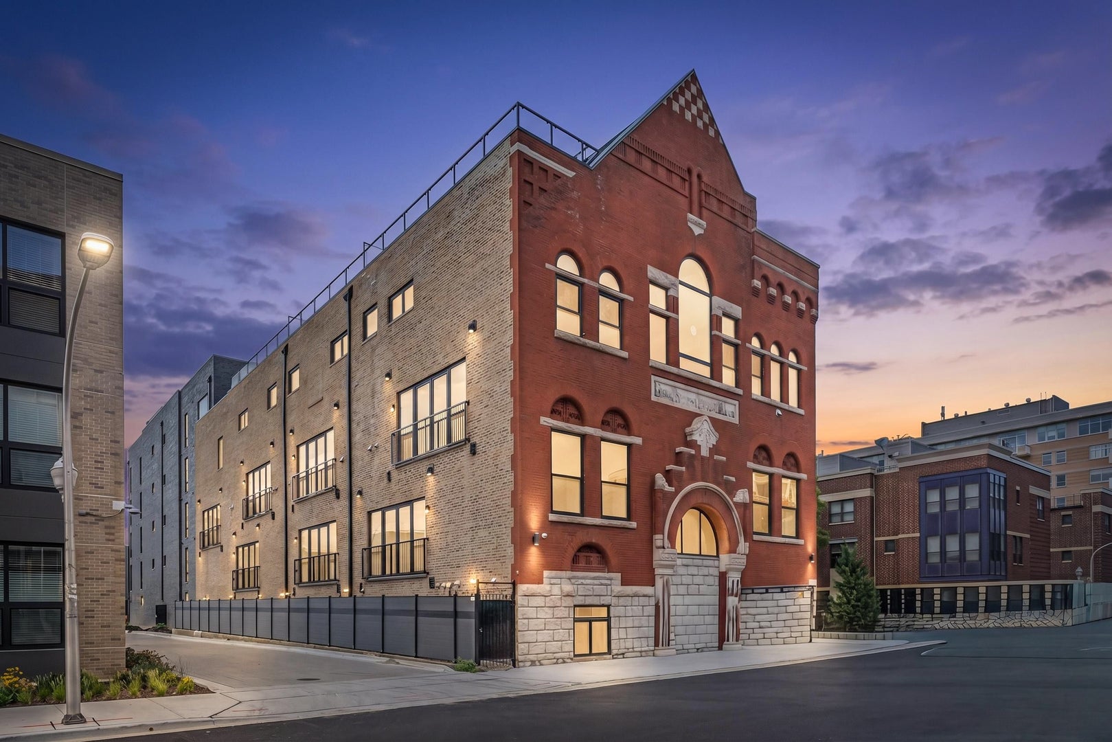 505 W Elm Street 3