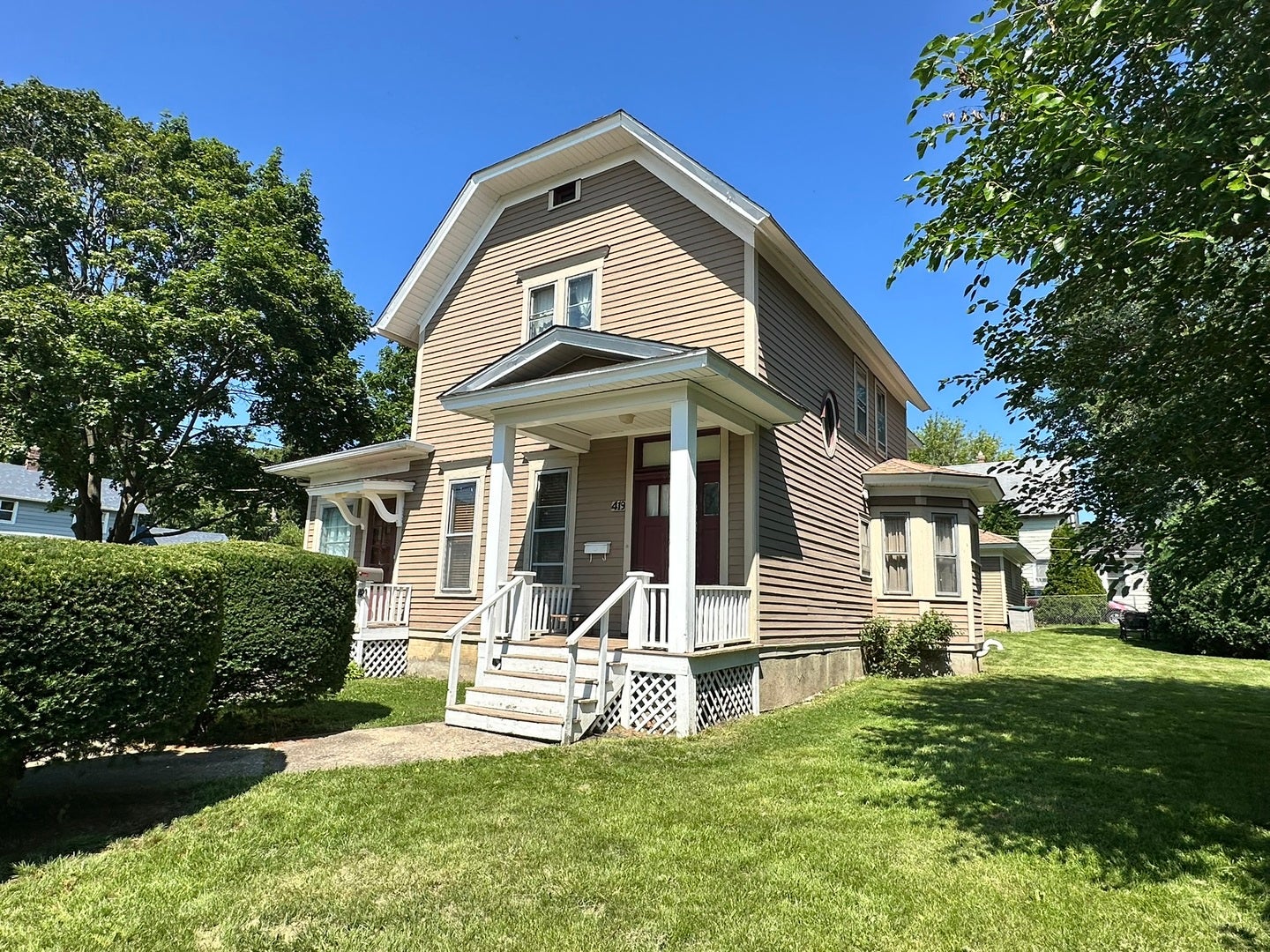 419-421 N Spring Street