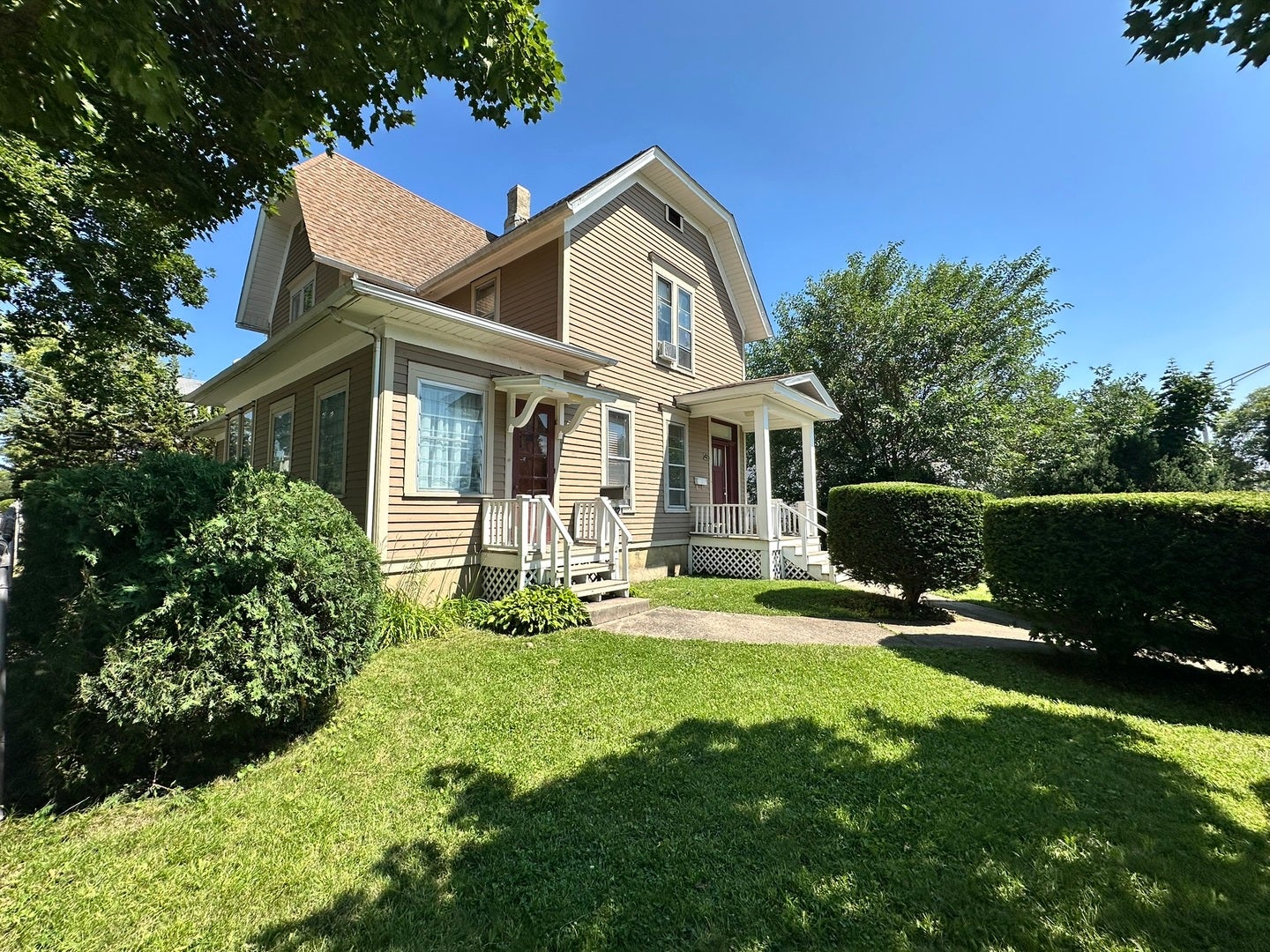 419-421 N Spring Street