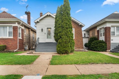 Photo of 3342 Lombard Avenue, Berwyn, IL 60402 (MLS # 12609246)