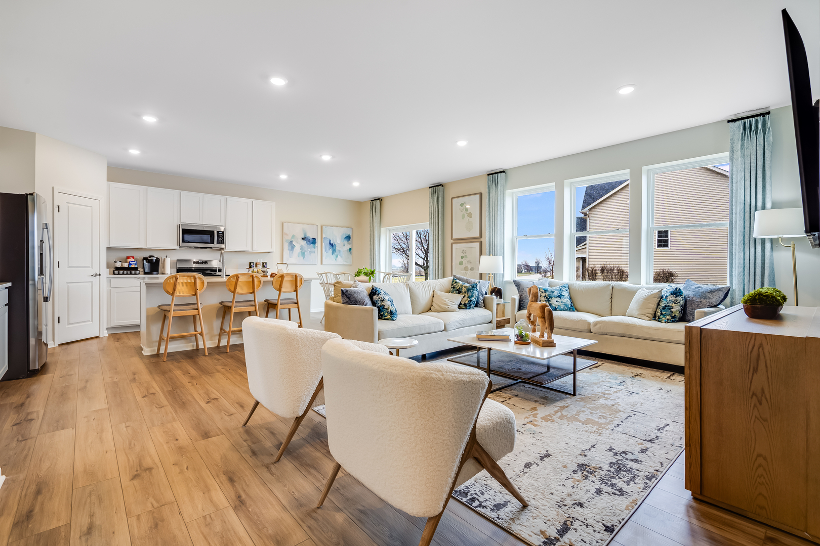 4003 Meadowridge Drive