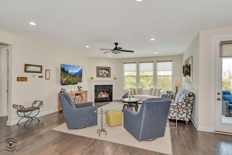 Tiny photo for 318 Arabian Circle, Willowbrook, IL 60527 (MLS # 12538436)