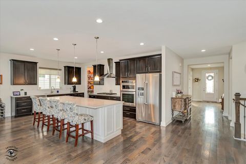 Tiny photo for 318 Arabian Circle, Willowbrook, IL 60527 (MLS # 12538436)