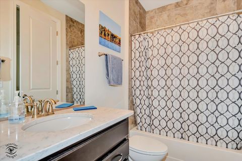 Tiny photo for 318 Arabian Circle, Willowbrook, IL 60527 (MLS # 12538436)