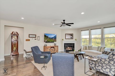 Tiny photo for 318 Arabian Circle, Willowbrook, IL 60527 (MLS # 12538436)