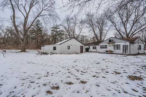 Tiny photo for 1760 E 158th Street, South Holland, IL 60473 (MLS # 12574070)