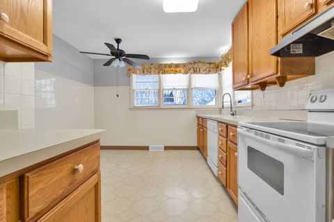 Tiny photo for 1760 E 158th Street, South Holland, IL 60473 (MLS # 12574070)