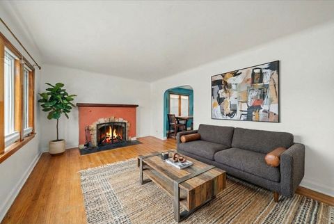 Tiny photo for 3833 Oak Park Avenue, Berwyn, IL 60402 (MLS # 12626022)