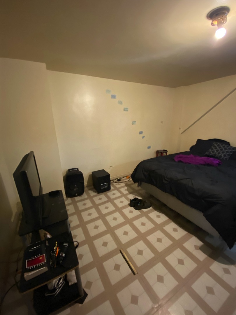 3806 S Wolcott Avenue