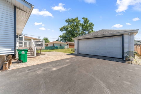 Tiny photo for 7717 W 81st Street, Bridgeview, IL 60455 (MLS # 12666306)
