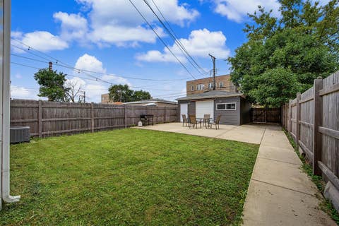 Tiny photo for 4226 W Haddon Avenue, Chicago, IL 60651 (MLS # 12739996)