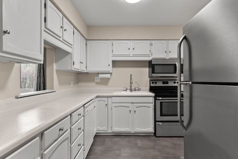 Tiny photo for 5911 36th Ave Court #16, Moline, IL 61265 (MLS # 12606136)