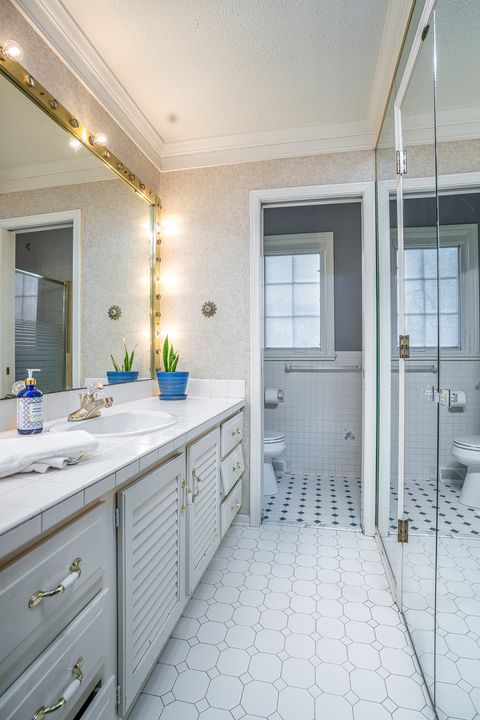 Tiny photo for 22 Wildwood Trail, Bettendorf, IA 52722 (MLS # 12601979)