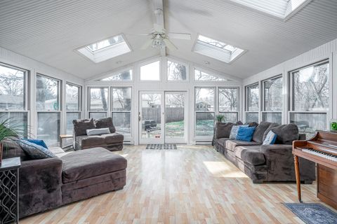 Tiny photo for 22 Wildwood Trail, Bettendorf, IA 52722 (MLS # 12601979)