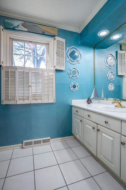 Tiny photo for 22 Wildwood Trail, Bettendorf, IA 52722 (MLS # 12601979)