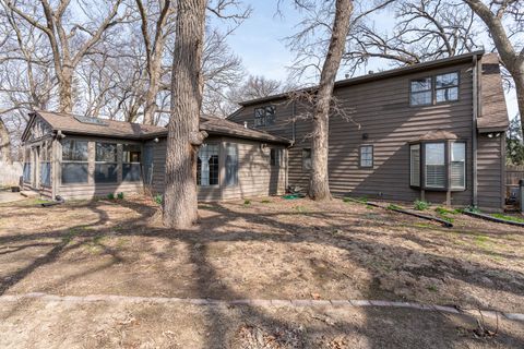 Tiny photo for 22 Wildwood Trail, Bettendorf, IA 52722 (MLS # 12601979)
