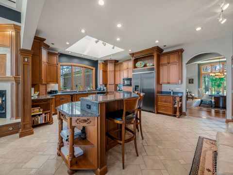 Tiny photo for 24092 W Old Oak Drive, Mundelein, IL 60060 (MLS # 12616631)