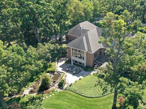Tiny photo for 24092 W Old Oak Drive, Mundelein, IL 60060 (MLS # 12616631)