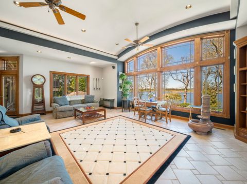 Tiny photo for 24092 W Old Oak Drive, Mundelein, IL 60060 (MLS # 12616631)