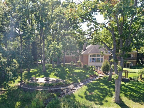 Tiny photo for 24092 W Old Oak Drive, Mundelein, IL 60060 (MLS # 12616631)