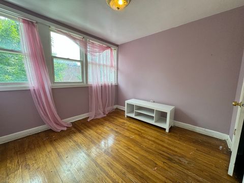 Tiny photo for 109 E 37th Place, Chicago, IL 60653 (MLS # 12448251)