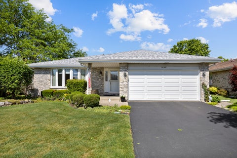 Tiny photo for 16148 85th Avenue, Tinley Park, IL 60487 (MLS # 12615981)